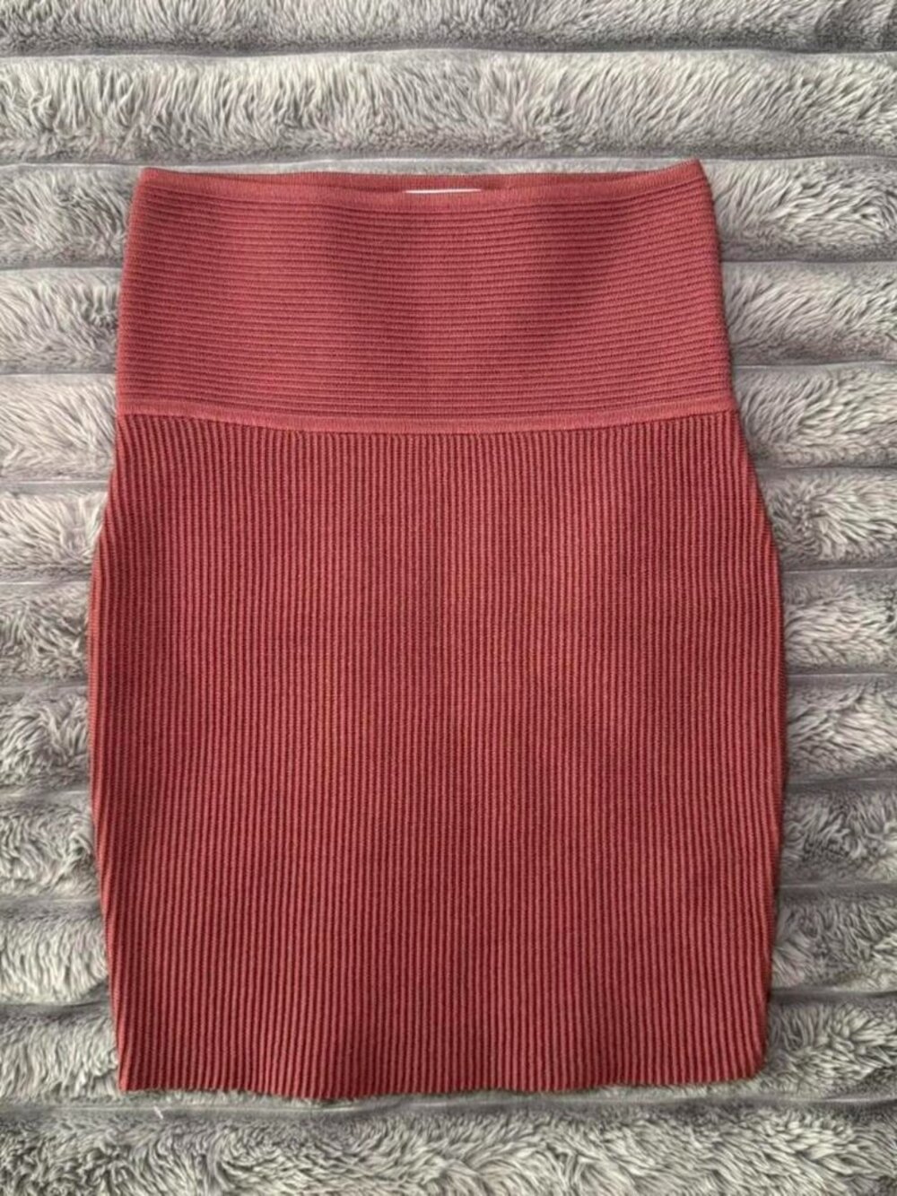 ARITZIA Babaton Sculpt Knit Mini Bandage Skirt Dusty Rose Mauve Size S